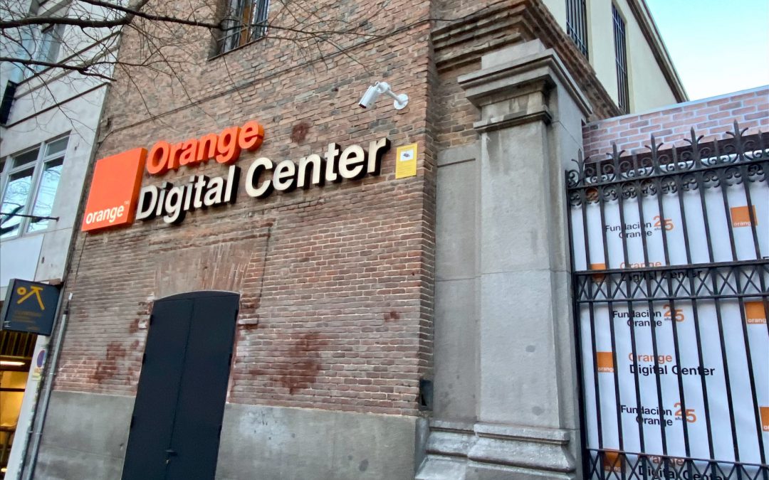 El espacio Orange Digital Center cumple 100 días formando a más de 2.500 personas en materia digital